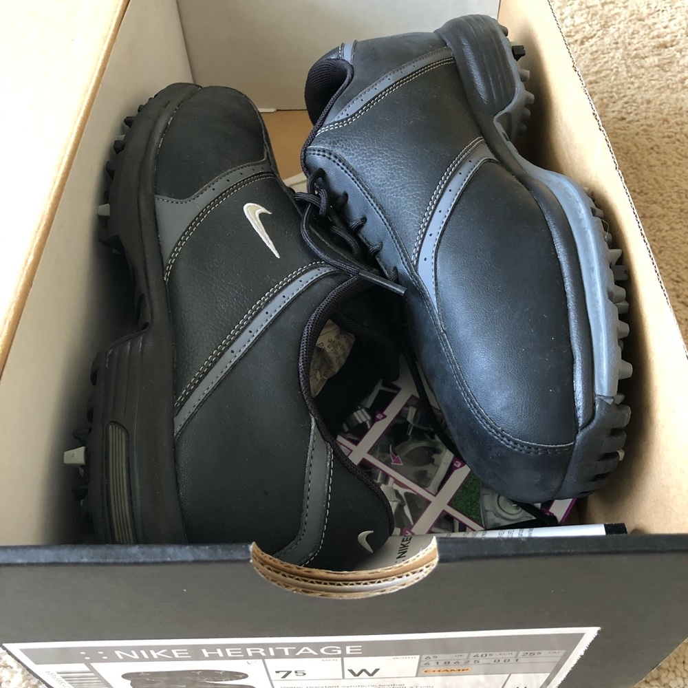 NEW! Nike Heritage Men’s Golf Shoes